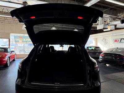 2019 Porsche Cayenne Turbo   - Photo 60 - Grand Rapids, MI 49548