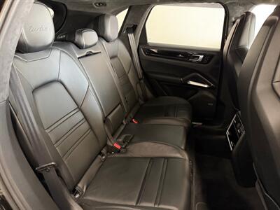 2019 Porsche Cayenne Turbo   - Photo 56 - Grand Rapids, MI 49548