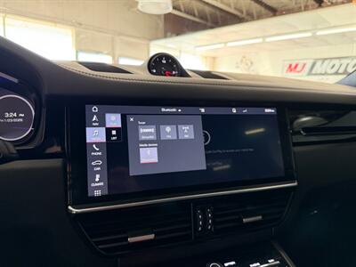 2019 Porsche Cayenne Turbo   - Photo 31 - Grand Rapids, MI 49548
