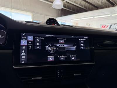 2019 Porsche Cayenne Turbo   - Photo 38 - Grand Rapids, MI 49548