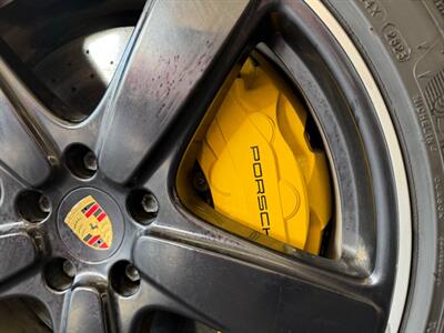 2019 Porsche Cayenne Turbo   - Photo 16 - Grand Rapids, MI 49548