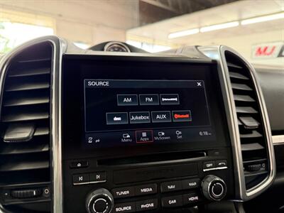 2018 Porsche Cayenne Turbo S   - Photo 41 - Grand Rapids, MI 49548