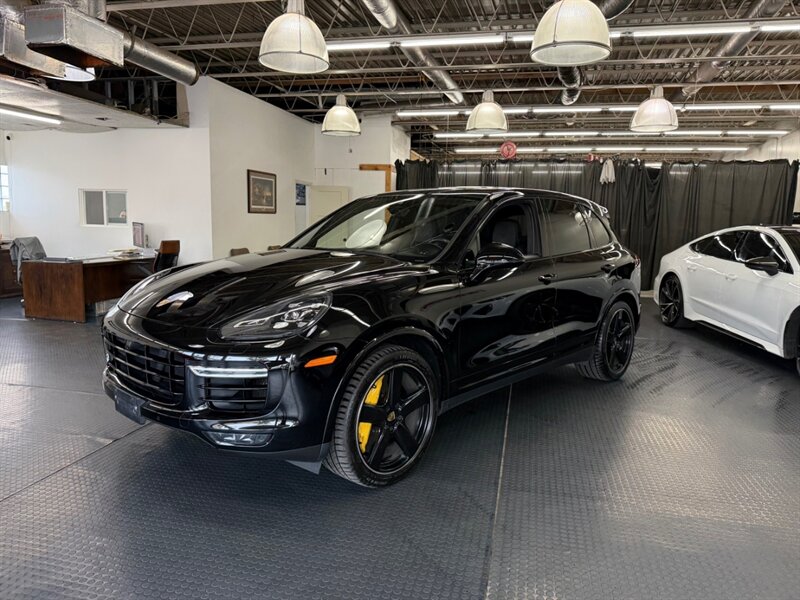 2018 Porsche Cayenne Turbo S photo 4