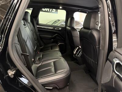 2018 Porsche Cayenne Turbo S   - Photo 56 - Grand Rapids, MI 49548
