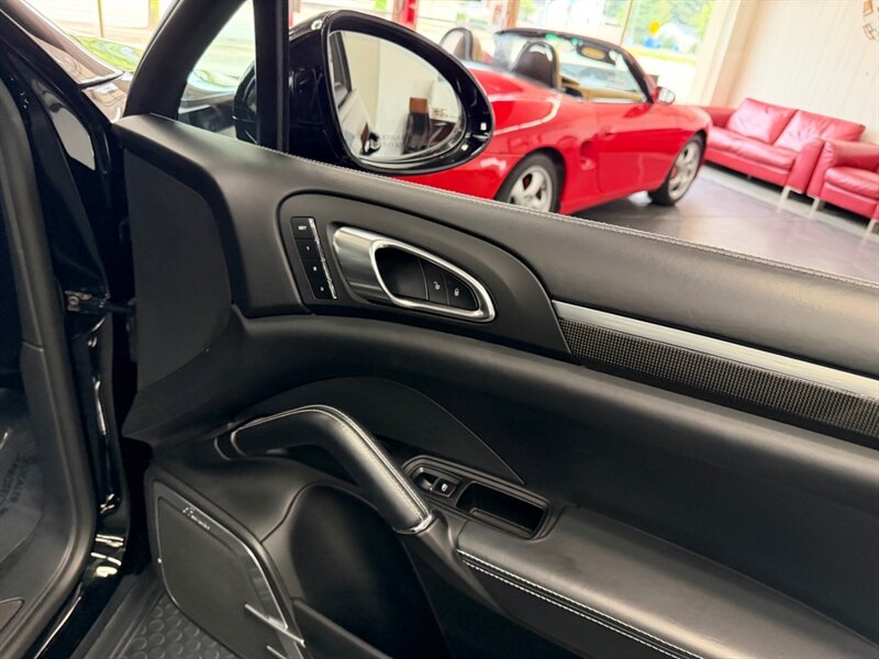 2018 Porsche Cayenne Turbo S photo 49