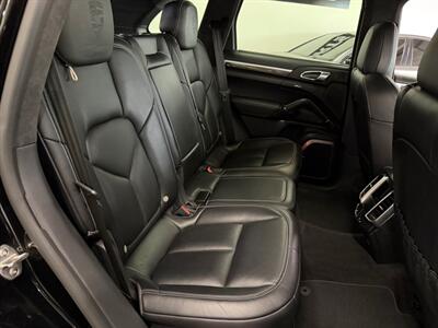 2018 Porsche Cayenne Turbo S   - Photo 57 - Grand Rapids, MI 49548
