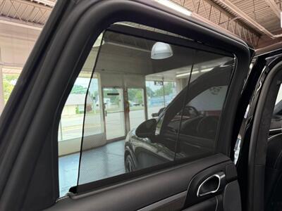 2018 Porsche Cayenne Turbo S   - Photo 63 - Grand Rapids, MI 49548