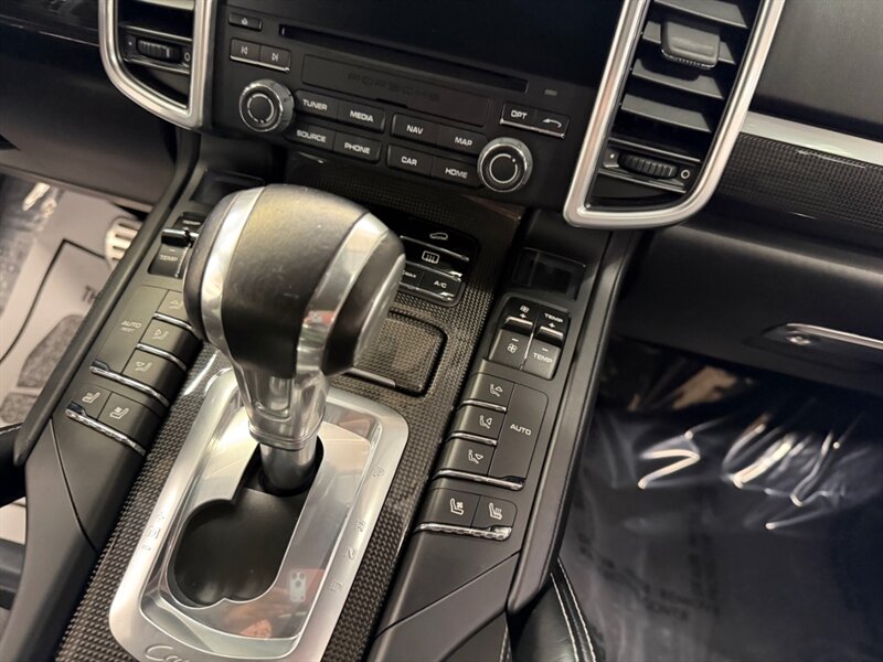 2018 Porsche Cayenne Turbo S photo 43