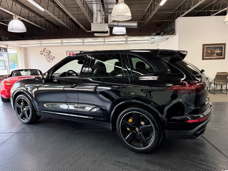 2018 Porsche Cayenne Turbo S photo 7