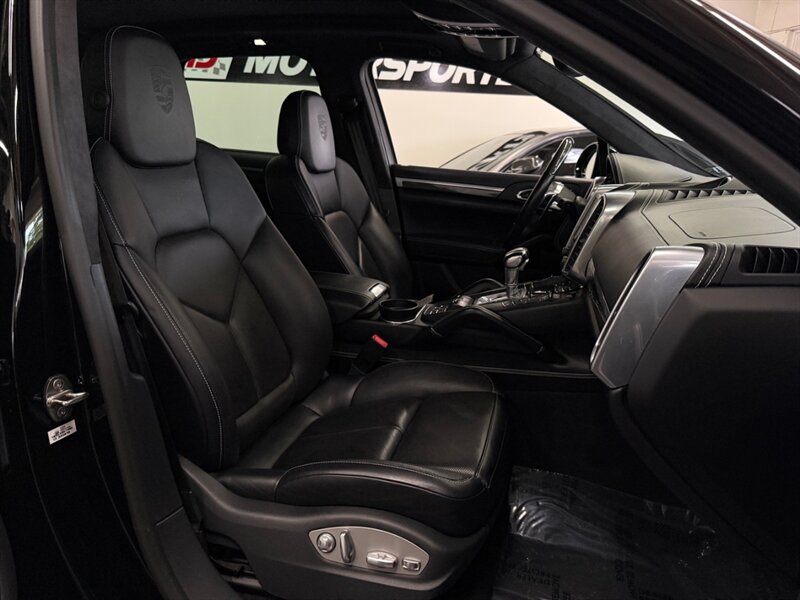 2018 Porsche Cayenne Turbo S photo 52