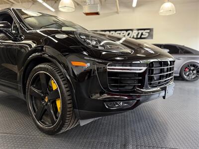 2018 Porsche Cayenne Turbo S   - Photo 15 - Grand Rapids, MI 49548