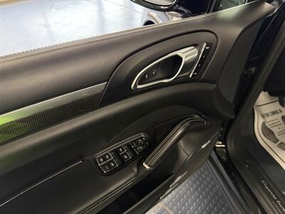 2018 Porsche Cayenne Turbo S   - Photo 21 - Grand Rapids, MI 49548