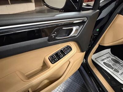 2018 Porsche Macan   - Photo 13 - Grand Rapids, MI 49548