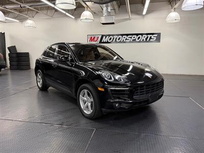 2018 Porsche Macan   - Photo 1 - Grand Rapids, MI 49548