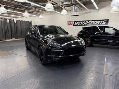2014 Porsche Cayenne GTS   - Photo 3 - Grand Rapids, MI 49548