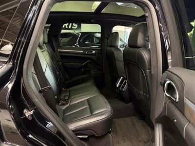 2014 Porsche Cayenne GTS   - Photo 49 - Grand Rapids, MI 49548