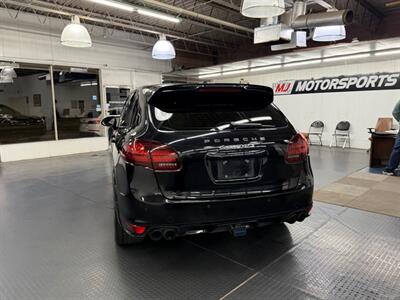 2014 Porsche Cayenne GTS   - Photo 12 - Grand Rapids, MI 49548