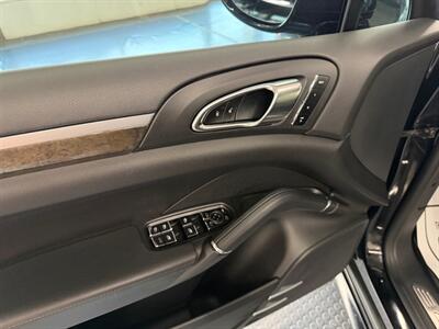 2014 Porsche Cayenne GTS   - Photo 25 - Grand Rapids, MI 49548