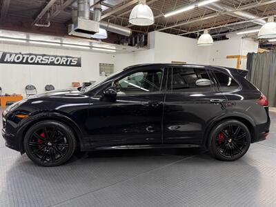 2014 Porsche Cayenne GTS   - Photo 9 - Grand Rapids, MI 49548