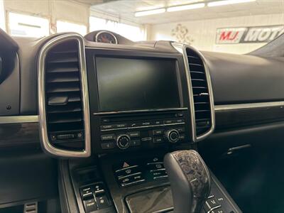 2014 Porsche Cayenne GTS   - Photo 34 - Grand Rapids, MI 49548