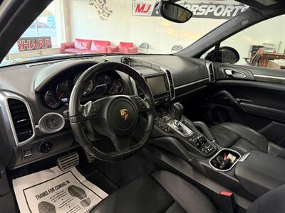 2014 Porsche Cayenne GTS   - Photo 26 - Grand Rapids, MI 49548