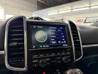 2014 Porsche Cayenne GTS   - Photo 38 - Grand Rapids, MI 49548