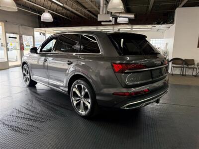 2021 Audi Q7 quattro Premium Plus 55 T   - Photo 6 - Grand Rapids, MI 49548