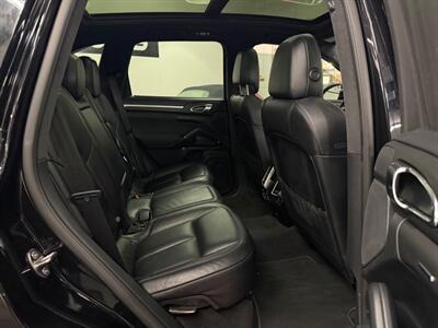 2016 Porsche Cayenne GTS   - Photo 44 - Grand Rapids, MI 49548