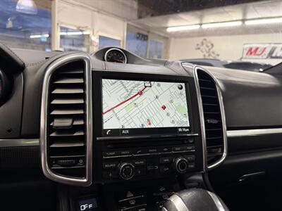 2016 Porsche Cayenne GTS   - Photo 31 - Grand Rapids, MI 49548