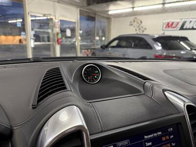 2016 Porsche Cayenne GTS   - Photo 28 - Grand Rapids, MI 49548