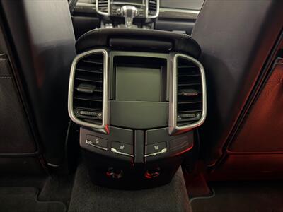 2016 Porsche Cayenne GTS   - Photo 50 - Grand Rapids, MI 49548