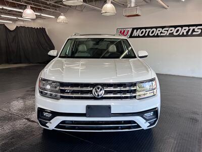 2018 Volkswagen Atlas V6 SEL 4Motion   - Photo 2 - Grand Rapids, MI 49548