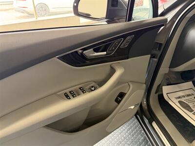 2019 Audi Q7 quattro Prestige 55 TFSI   - Photo 13 - Grand Rapids, MI 49548