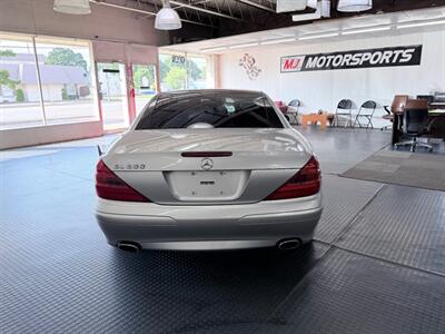 2004 Mercedes-Benz SL 500   - Photo 9 - Grand Rapids, MI 49548