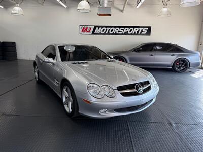 2004 Mercedes-Benz SL 500   - Photo 2 - Grand Rapids, MI 49548