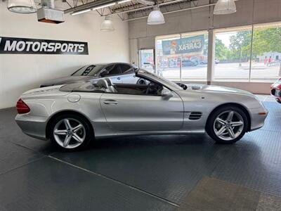 2004 Mercedes-Benz SL 500   - Photo 21 - Grand Rapids, MI 49548