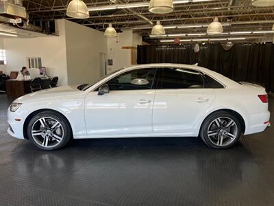 2017 Audi A4 2.0T quattro Premium Plus   - Photo 6 - Grand Rapids, MI 49548
