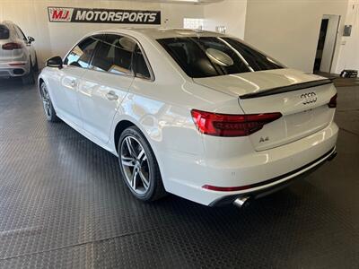 2017 Audi A4 2.0T quattro Premium Plus   - Photo 8 - Grand Rapids, MI 49548