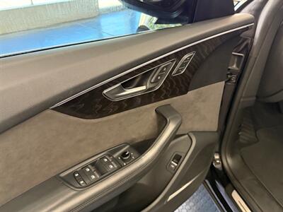 2019 Audi Q8 quattro Prestige 55 TFSI   - Photo 11 - Grand Rapids, MI 49548