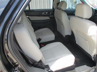 2016 Ford Explorer PLATINUM - Photo 20 - Santa Fe, TX 77510