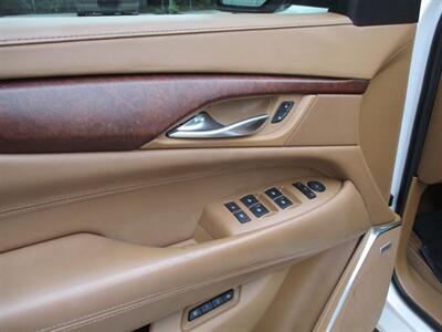 2017 Cadillac Escalade ESV ESV PLATINUM - Photo 7 - Santa Fe, TX 77510