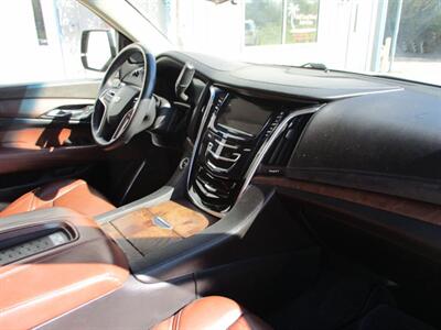 2017 Cadillac Escalade ESV ESV LUXURY   - Photo 23 - Santa Fe, TX 77510