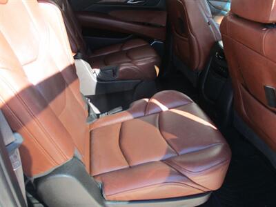 2017 Cadillac Escalade ESV ESV LUXURY   - Photo 19 - Santa Fe, TX 77510
