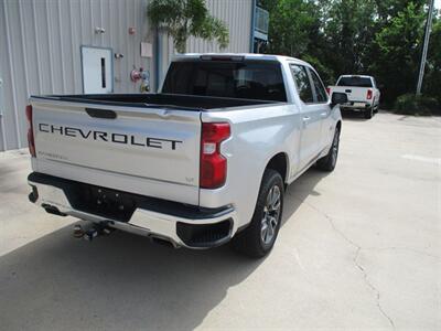 2021 Chevrolet Silverado 1500 LT - Photo 4 - Santa Fe, TX 77510