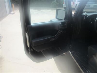 2012 Jeep Wrangler SPORT - Photo 7 - Santa Fe, TX 77510