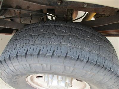 2004 Ford F-250 SUPER DUTY XLT   - Photo 5 - Santa Fe, TX 77510