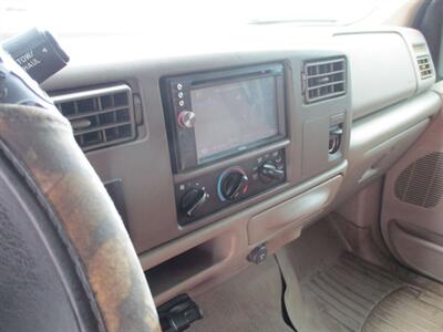 2004 Ford F-250 SUPER DUTY XLT   - Photo 9 - Santa Fe, TX 77510