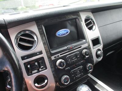 2017 Ford Expedition EL EL LIMITED - Photo 8 - Santa Fe, TX 77510