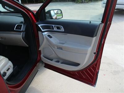 2014 Ford Explorer XLT - Photo 19 - Santa Fe, TX 77510