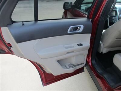2014 Ford Explorer XLT - Photo 10 - Santa Fe, TX 77510